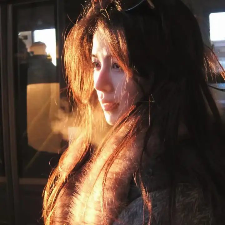 锦鲤妹妹旺全家